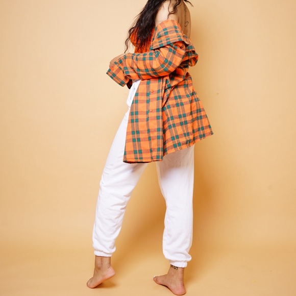 Gorgeous Button Up - Picture 3 of 4